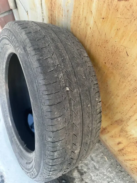 Продажа шин Bridgestone ecopia и Viatti Brian Nordico, задний бампер Renault Logan 2 - Колпачки на диски в Иркутск