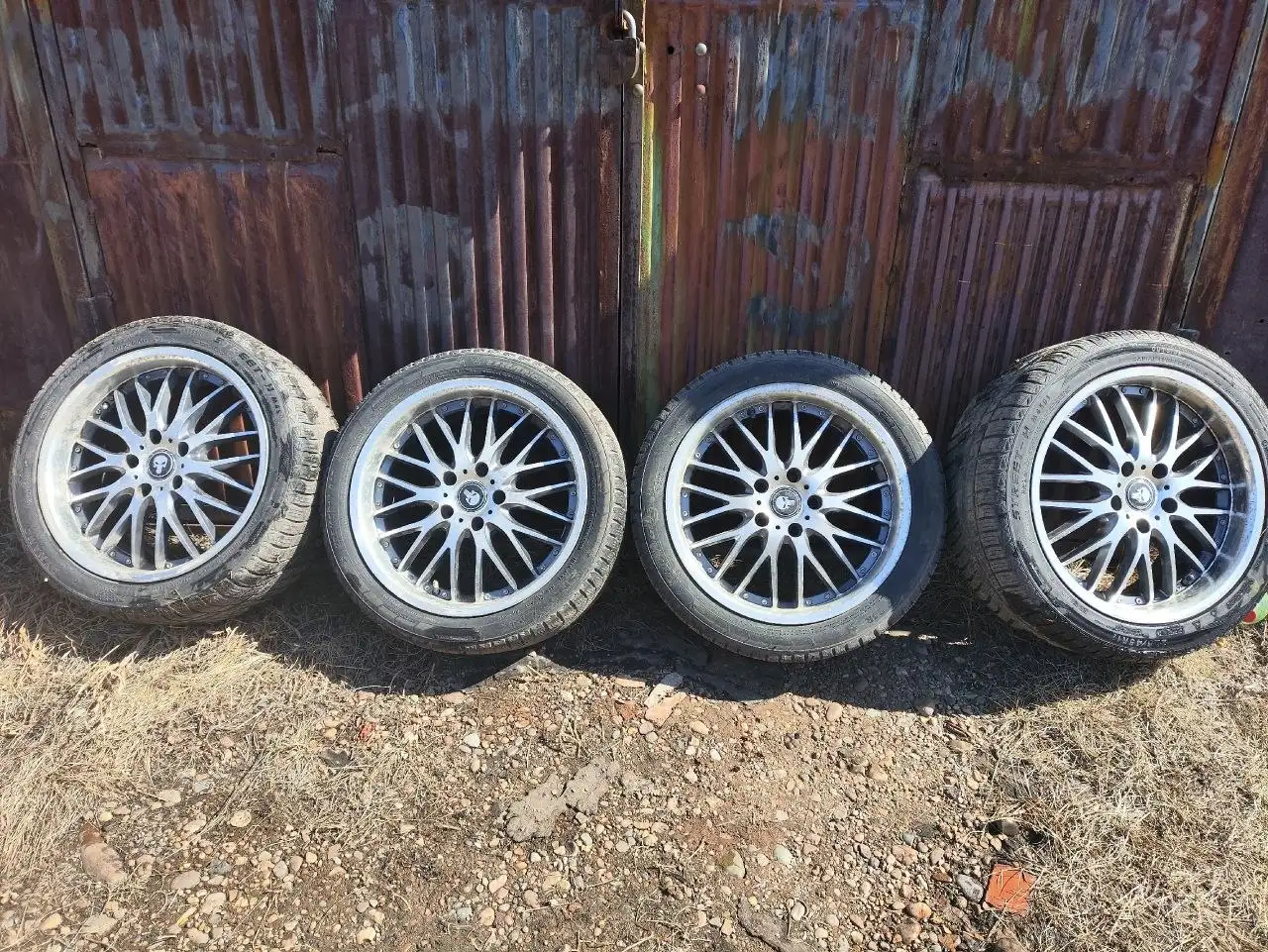 Продажа отличных колес - Колеса (Запчасти) в Иркутск