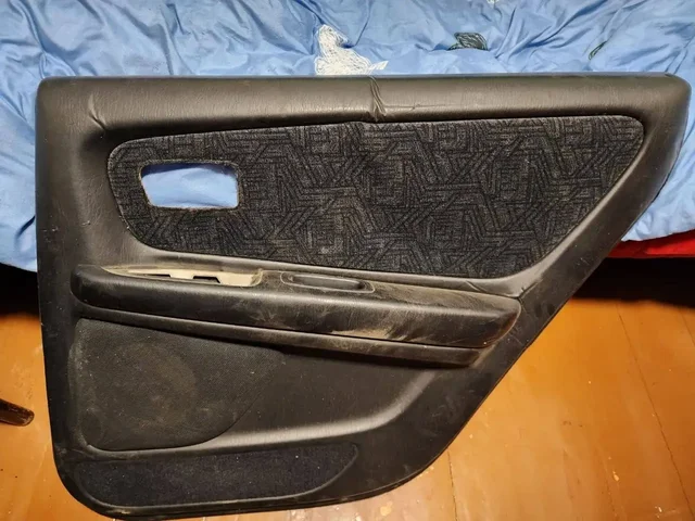 Задние правые карты снежинки в Иркутске - Колеса в Иркутск