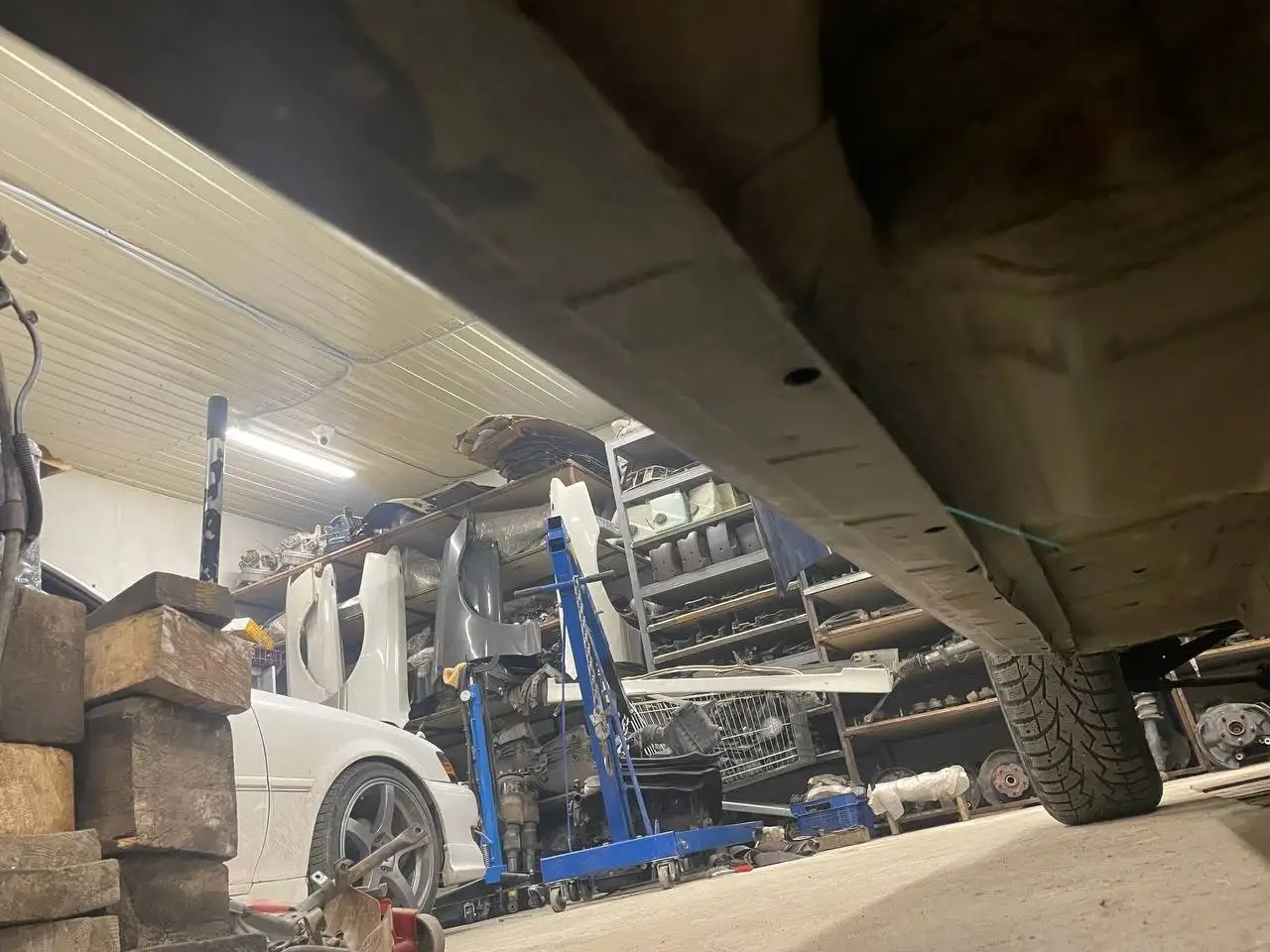 Продается голый кузов Chaser JZX100 люкатый - Кузова (Запчасти) в Иркутск