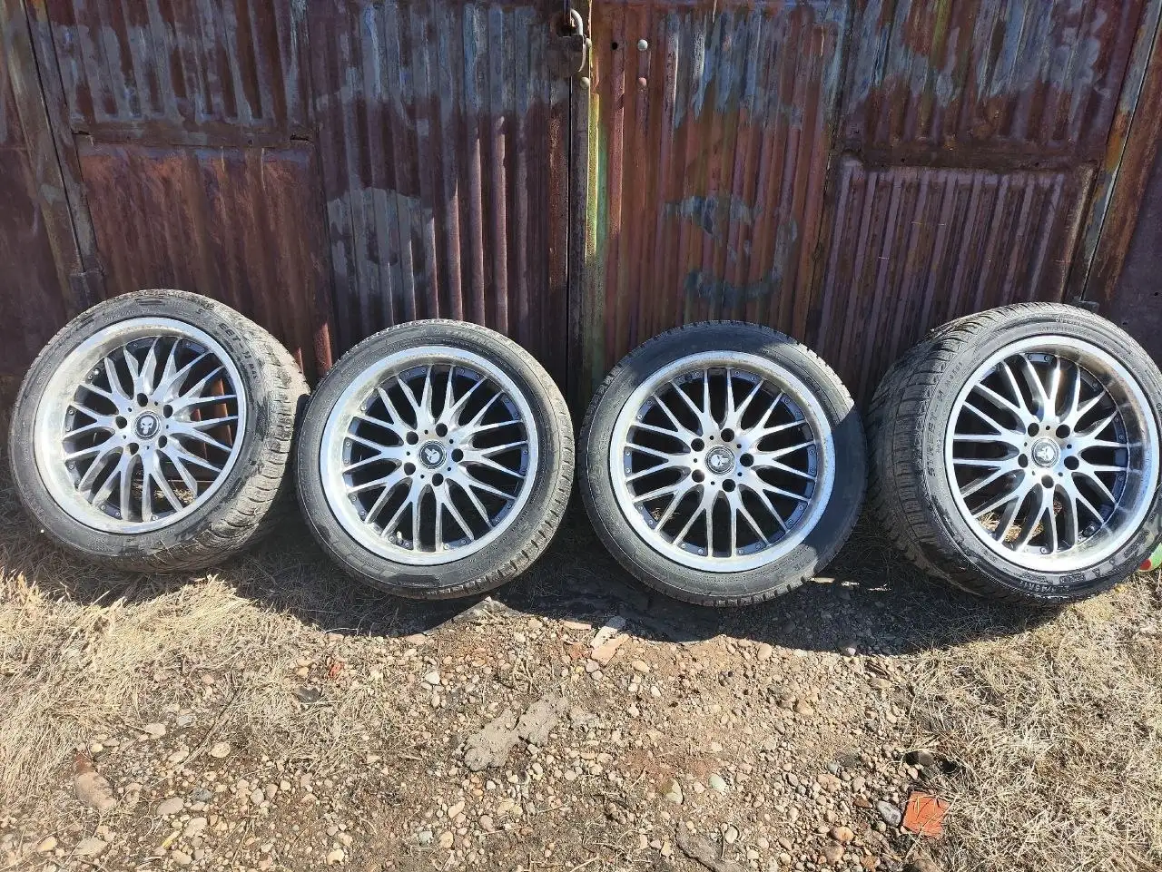 Продажа колес - Колеса (Запчасти) в Иркутск