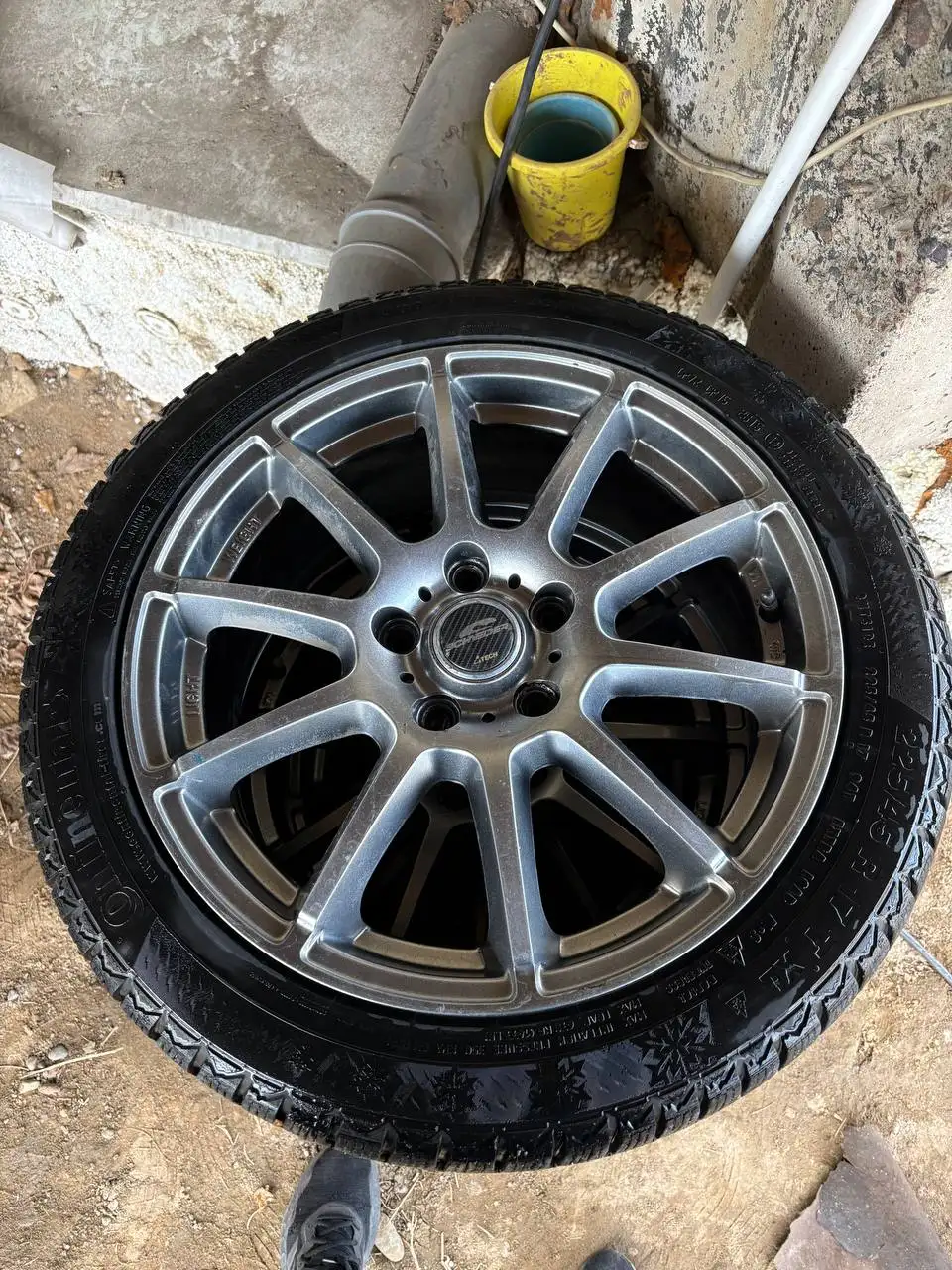 Продам диски A-tech Schneider R17 с зимней и летней резиной - Диски и шины (Запчасти) в Иркутск