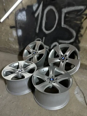 Новые в коробках тапки BMW R19 5x120 с болтами - частное объявление в Иркутск