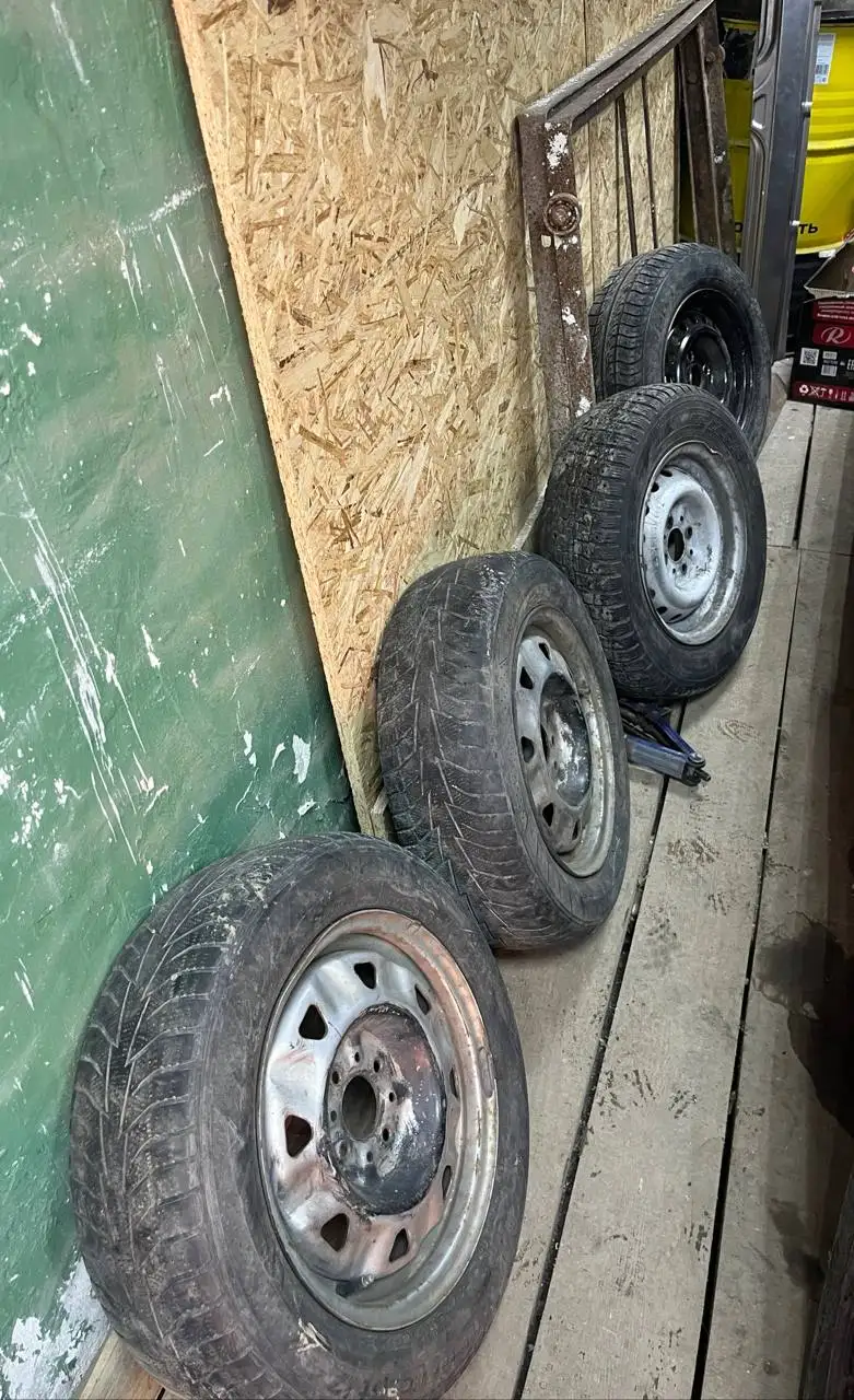 Комплект Р13 для автомобиля - Автомобильные запчасти (Запчасти) в Иркутск