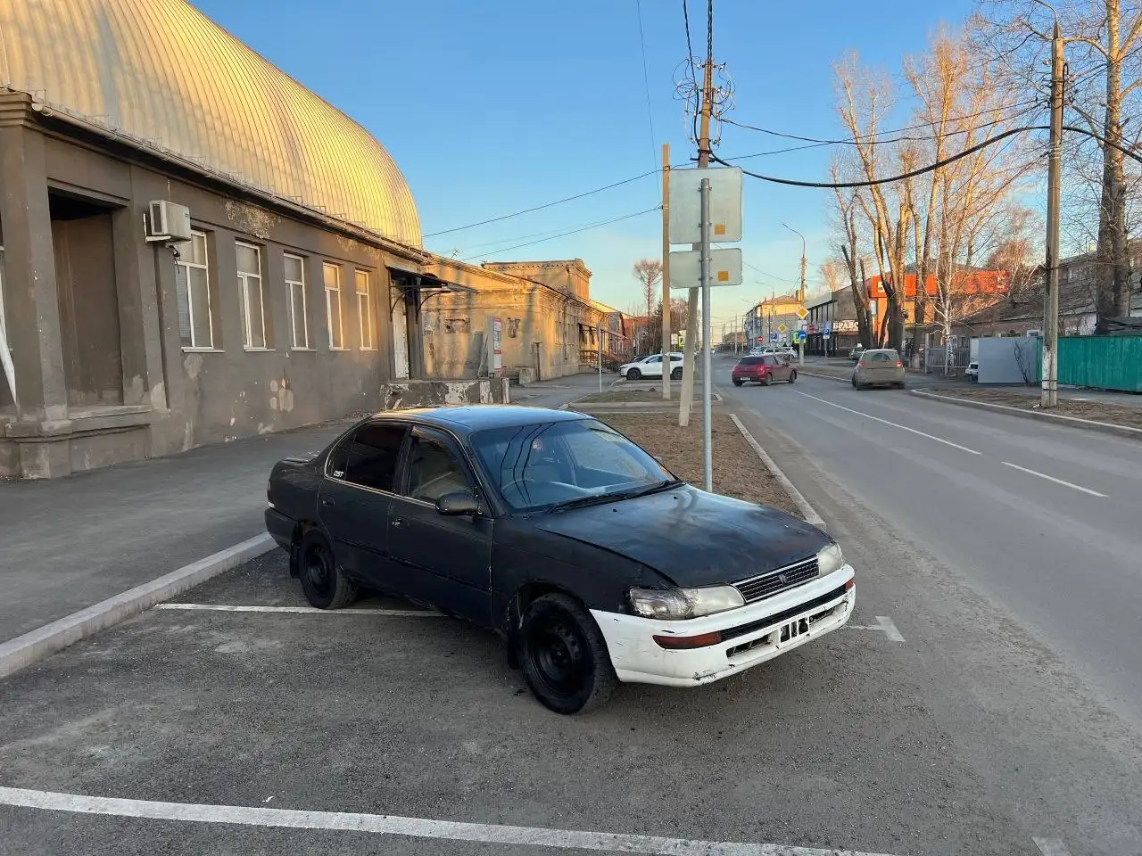 100 Королла на полном ходу - Toyota Corolla (Авто) в Иркутск