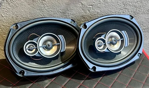 Продам динамики (овалы) практически новые - Динамики для авто в Иркутск