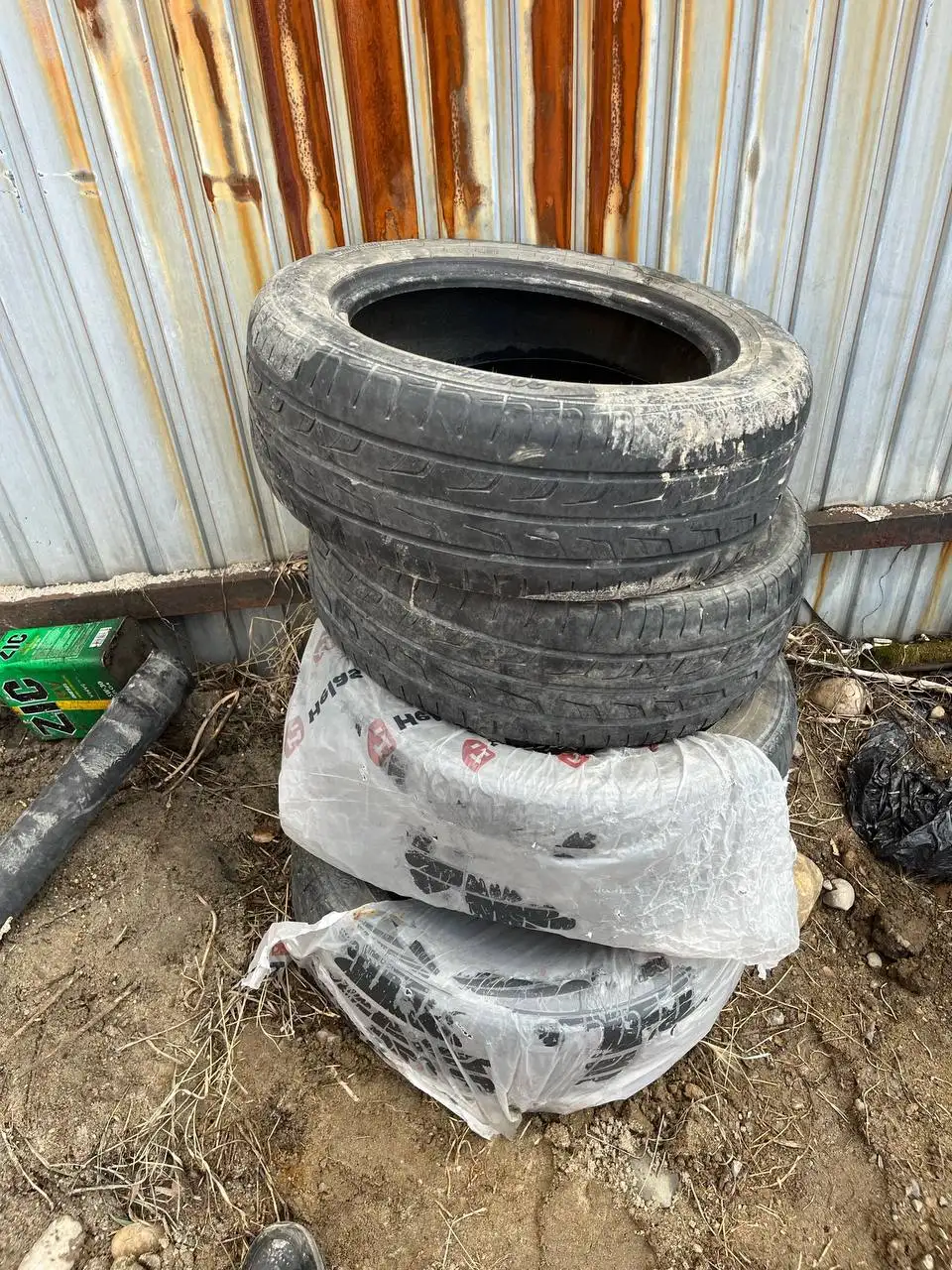 Шины 205/55R16 на сезон 4000₽ - Шины и диски (Запчасти) в Иркутск