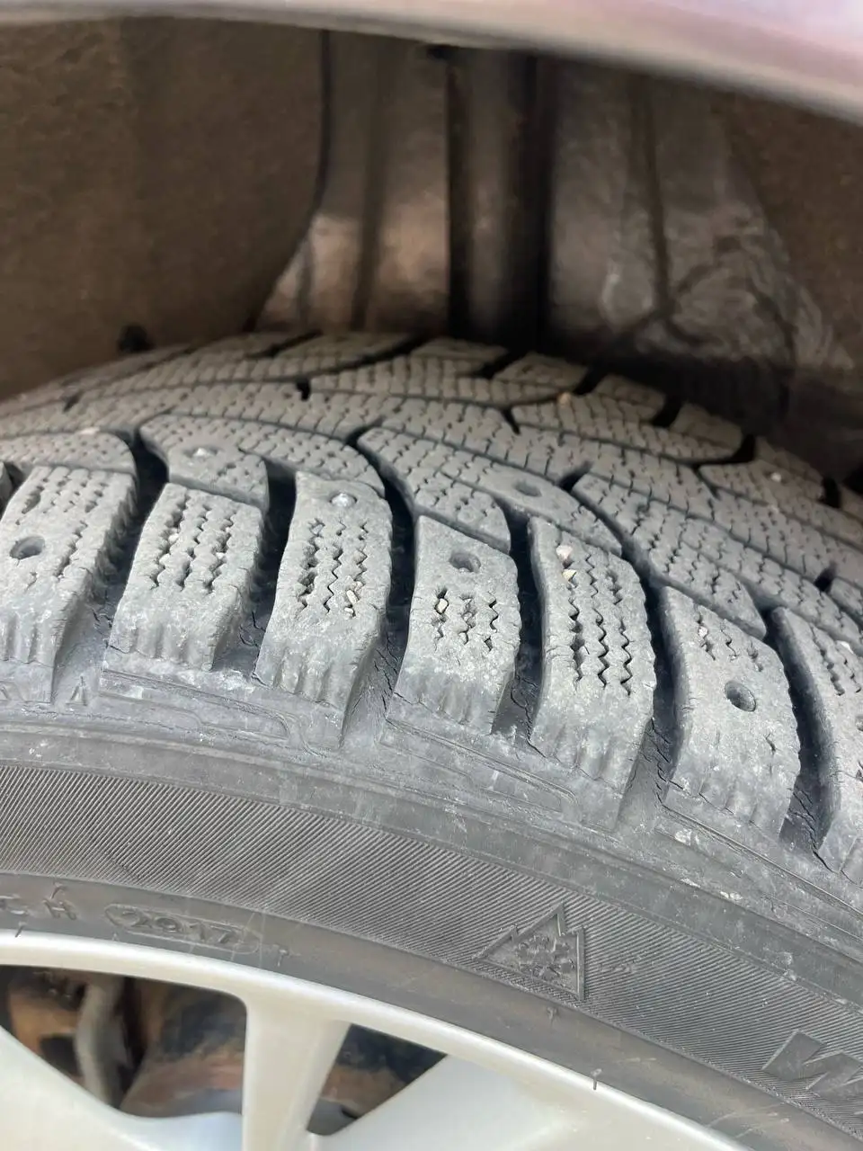 Шины 215/50/R17 5х114 - Шины и диски (Запчасти) в Иркутск