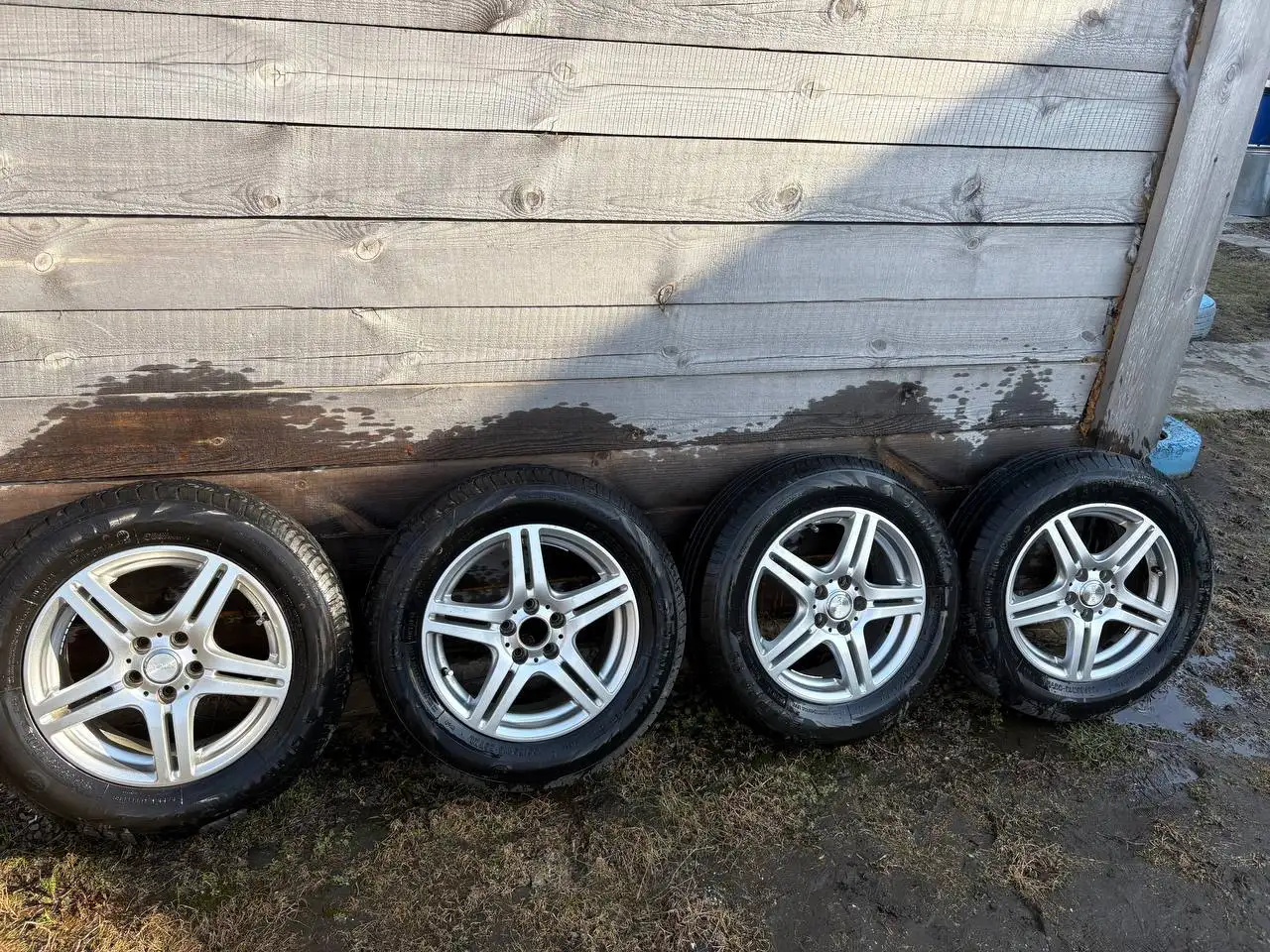 Продам комплект лето R15 - Колёса и шины (Запчасти) в Иркутск