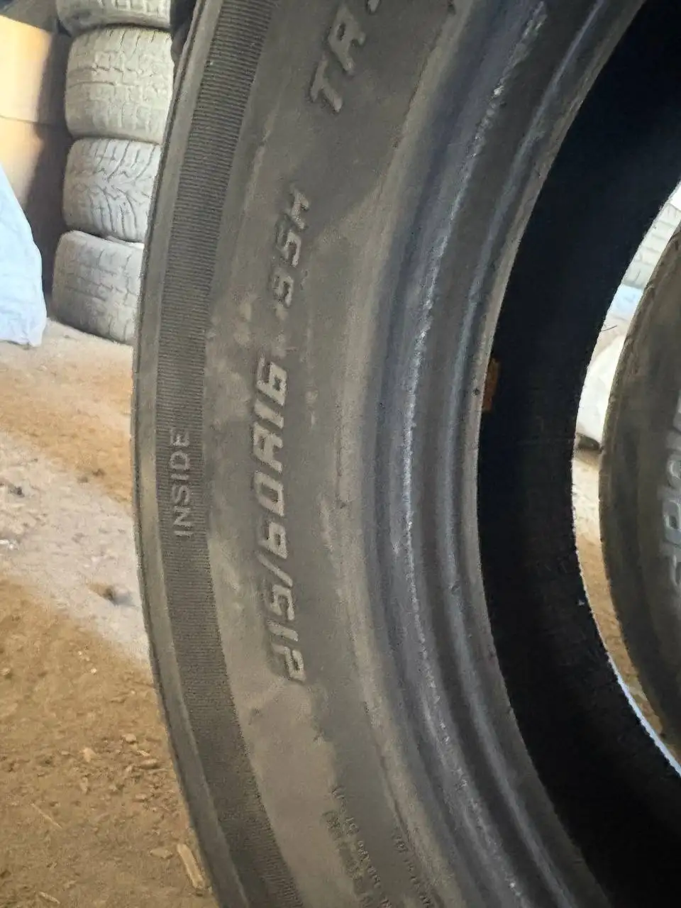 Комплект шин 215/60 R16 с ремонтом баллона - Шины (Авто) в Иркутск