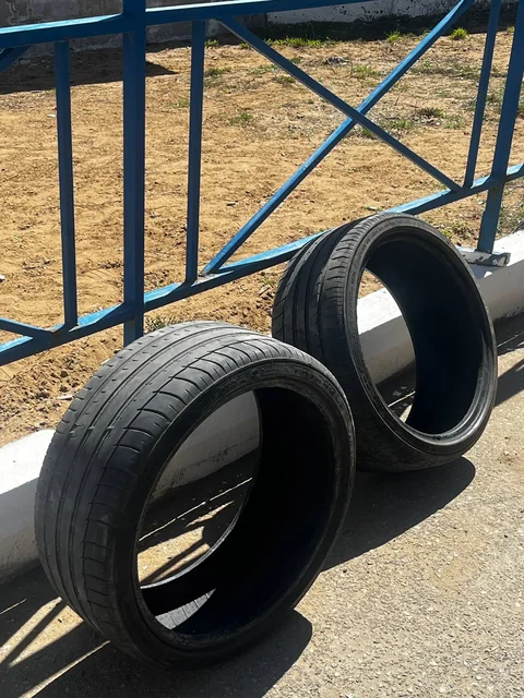 235/35 R19 шины - Запчасти в Иркутск