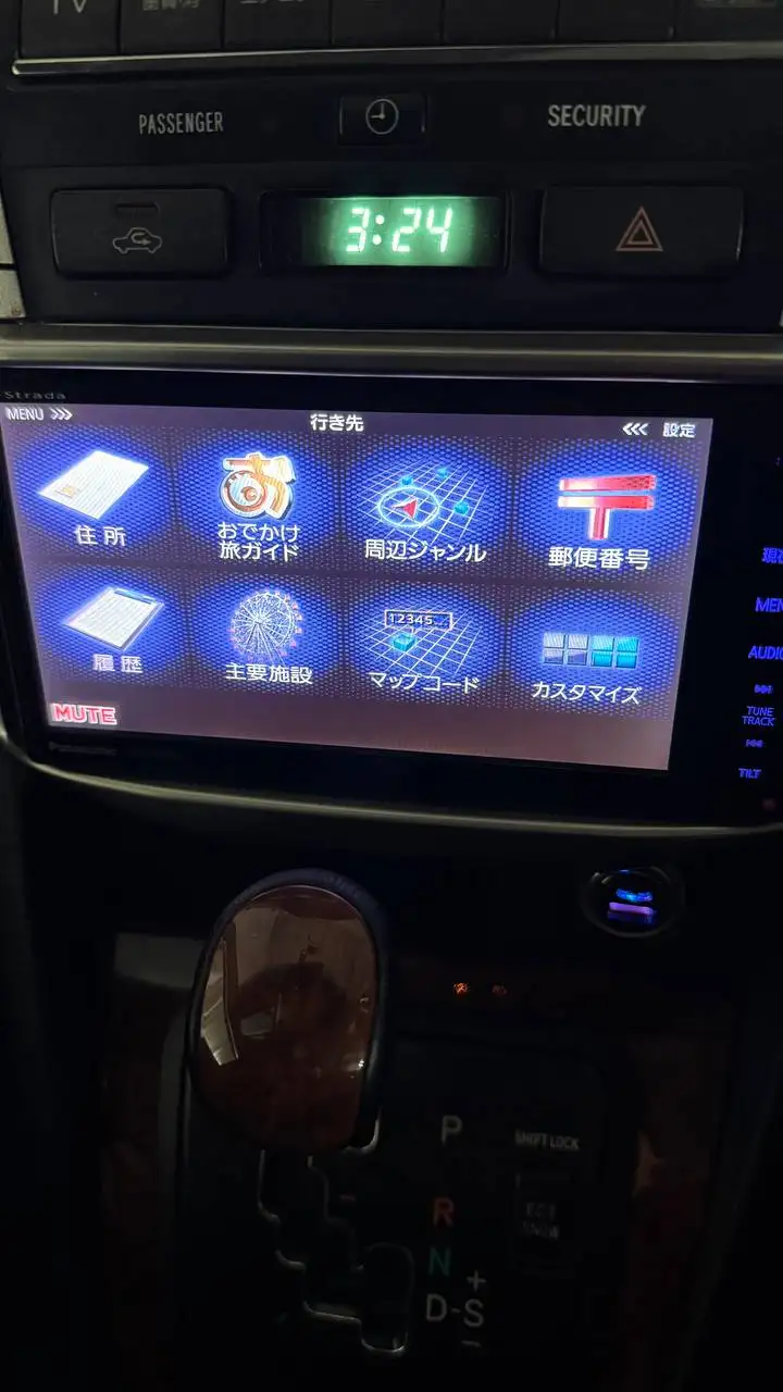 Магнитола Panasonic Strada CN-R500WD - Магнитолы и медиа (Авто) в Иркутск