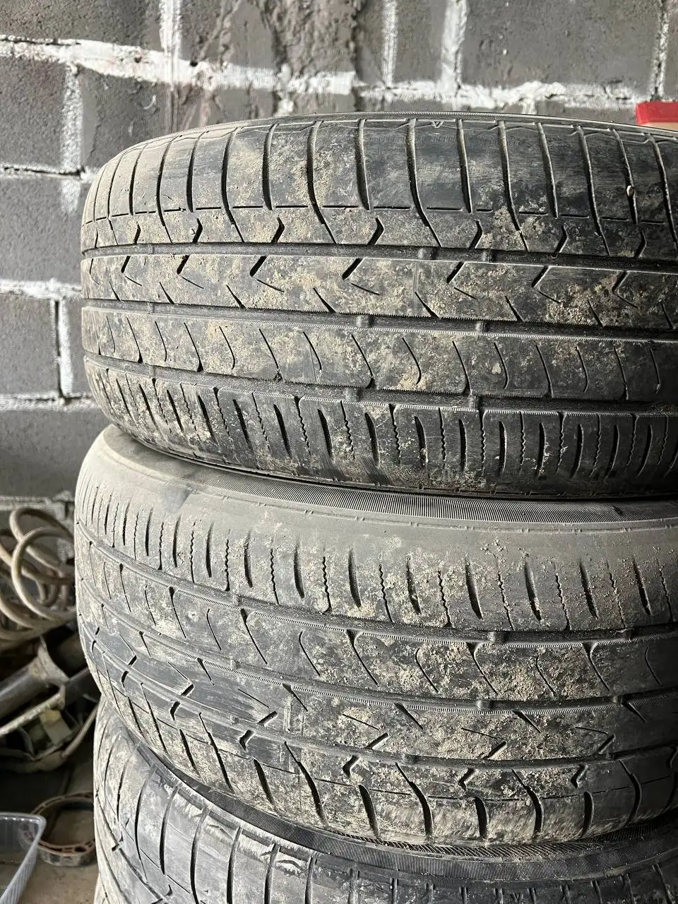 Комплект резины Toyo 19 года 215/55/17 - Шины и диски (Авто) в Иркутск
