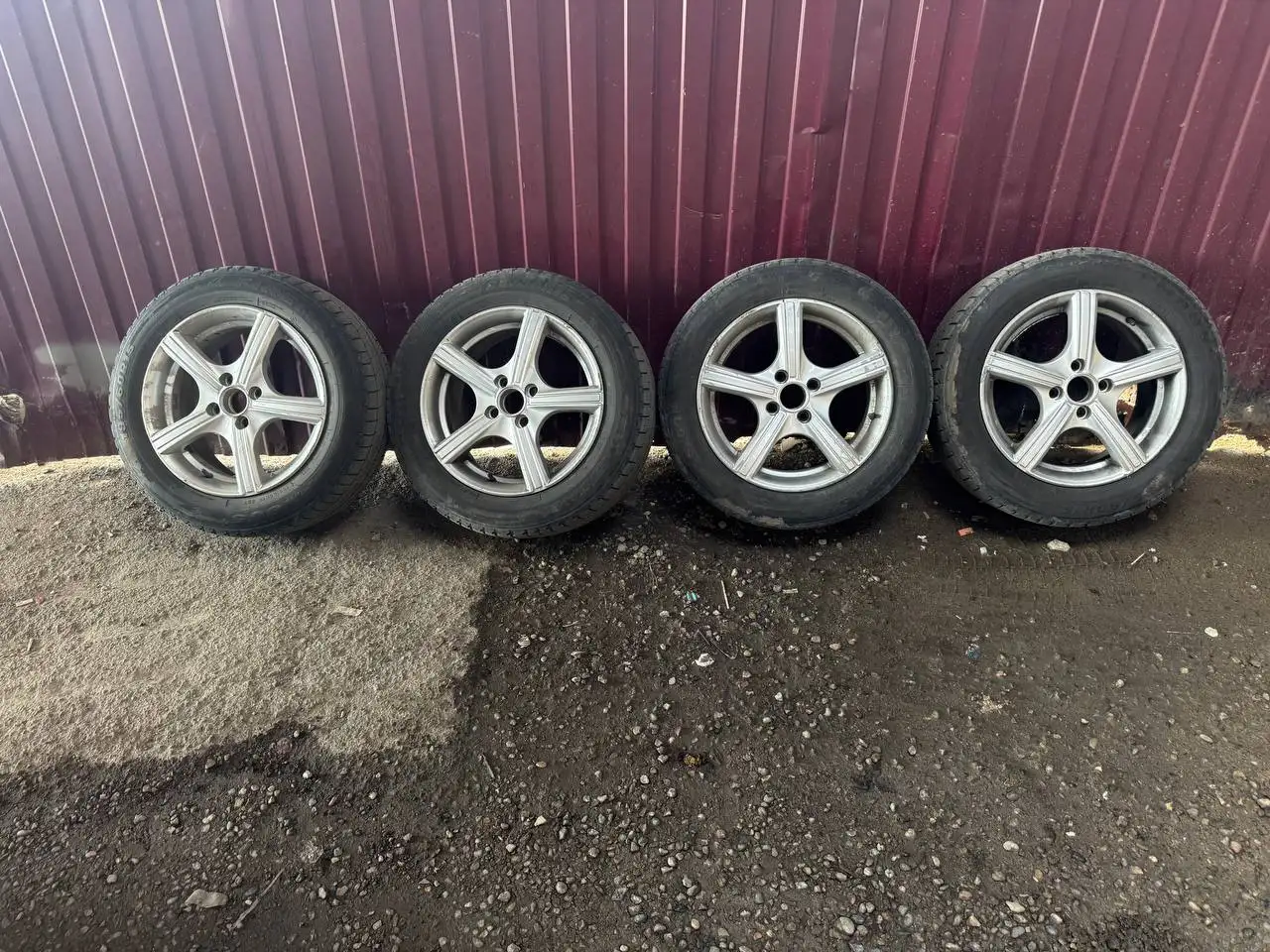 Продам 4/100 р15 резина на докат - Шины и диски (Авто) в Иркутск