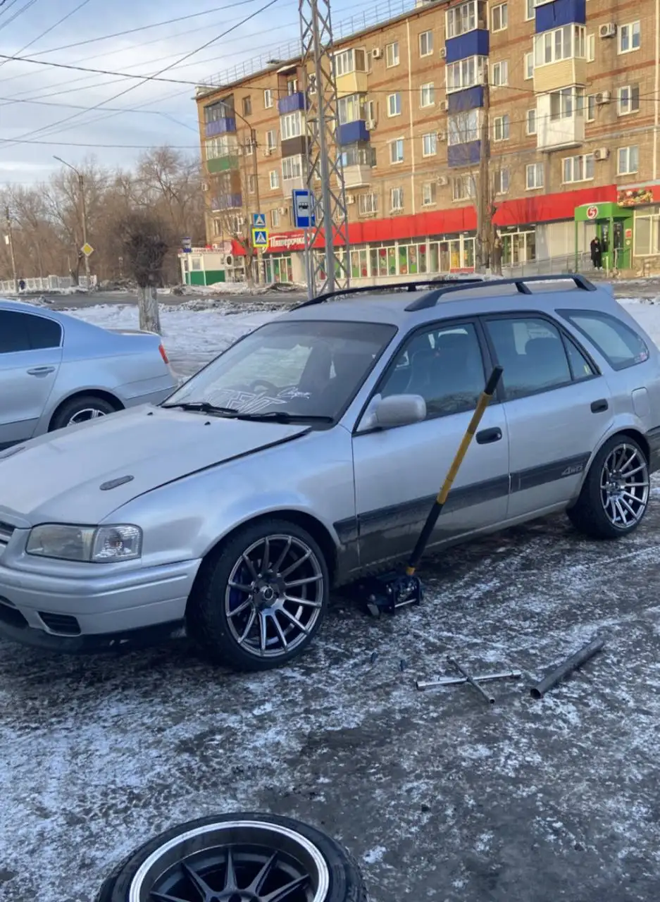 Куплю литье R15-16 4x100 - Колёса и шины (Запчасти) в Иркутск