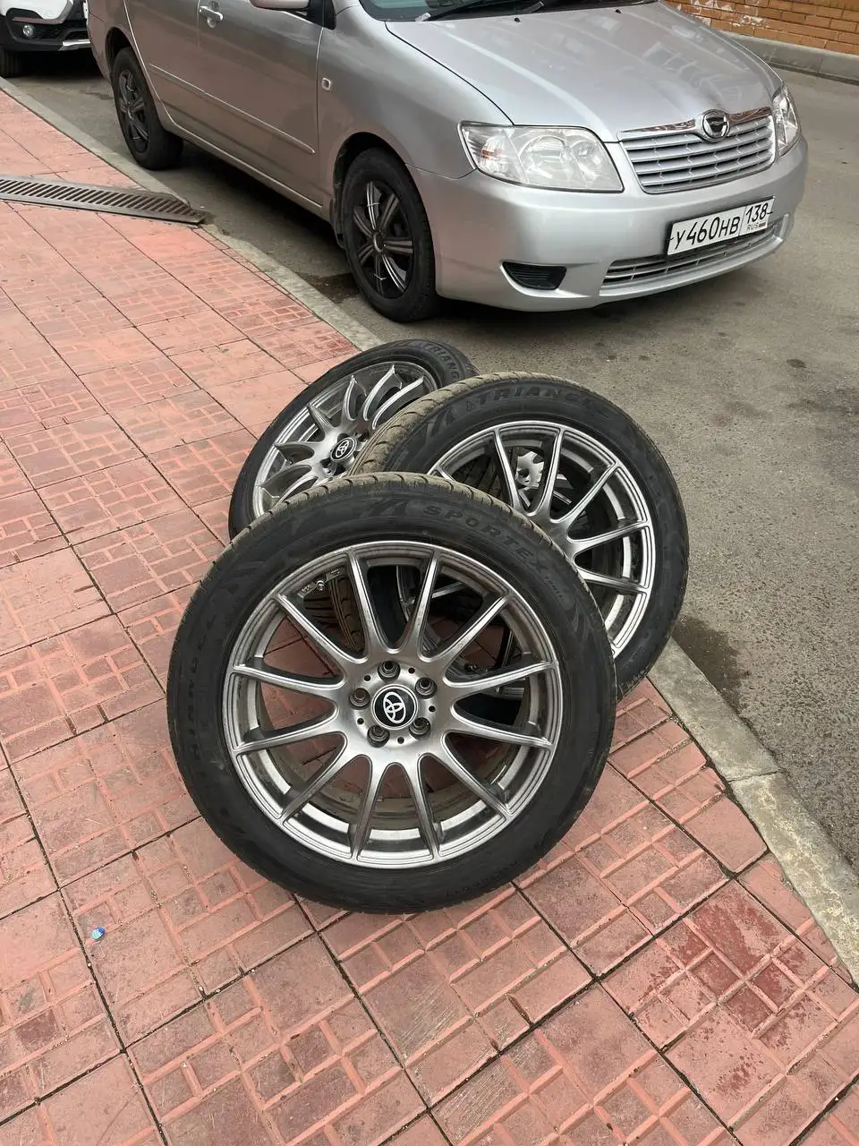 Диски R17 5x100 ET48 7J + резина Triangle - Запчасти в Иркутск