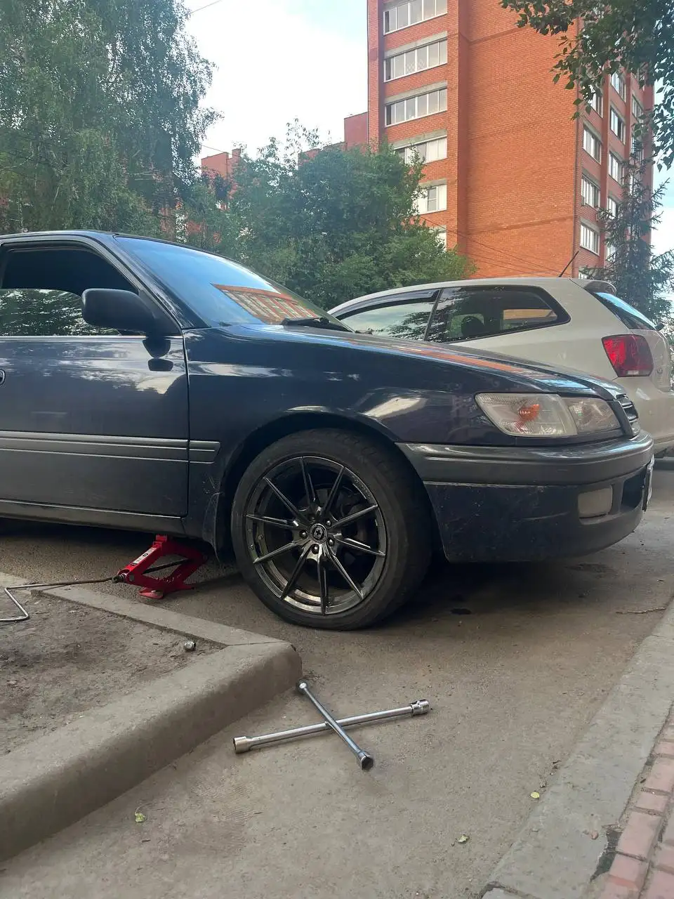 Продажа дисков HRE R17 - Диски (Запчасти) в Иркутск