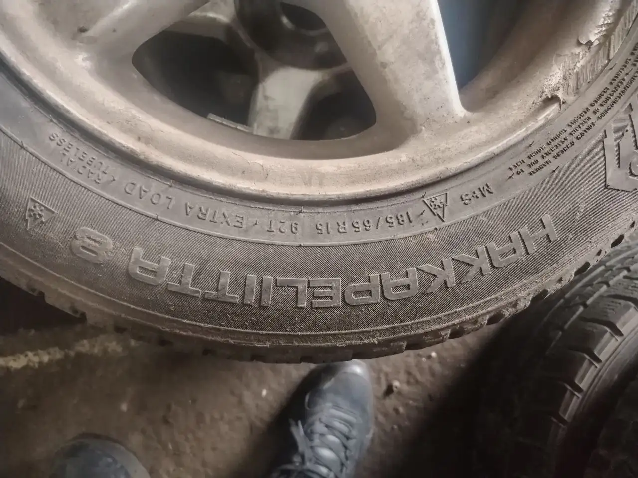 Продам комплект зимних колес - Шины и диски (Авто) в Иркутск