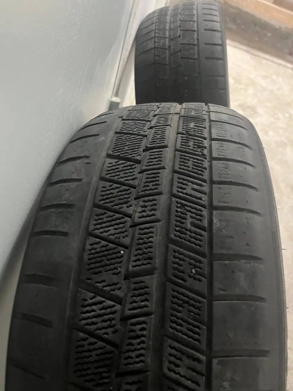 Шины 205/50 R17 на докат 3 штуки - Шины и диски (Запчасти) в Иркутск