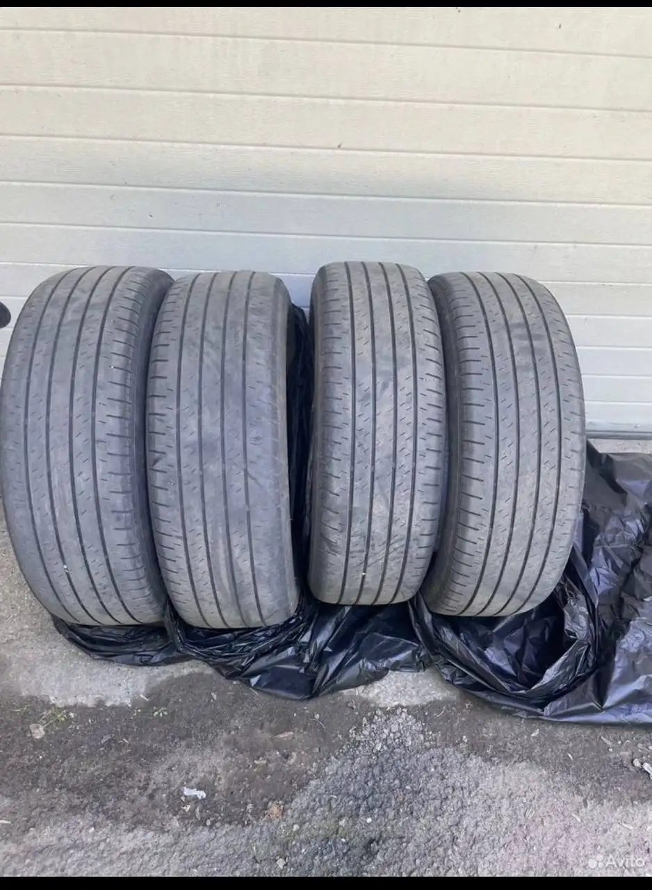 Bridgestone Alenza H/L 33 225/60 R18 100H, ремонт, износ 50% - Шины (Запчасти) в Иркутск