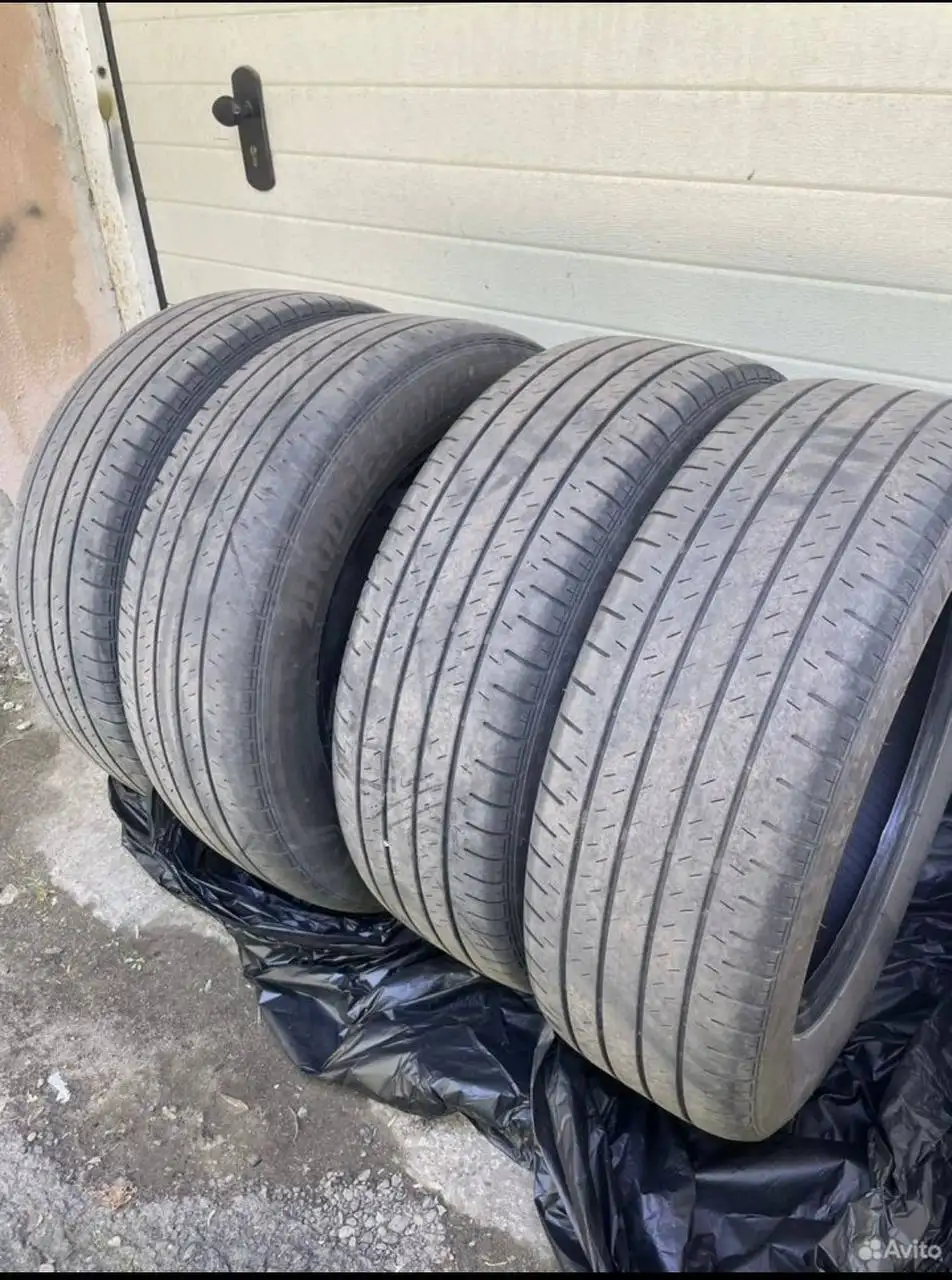 Bridgestone Alenza H/L 33 225/60 R18 100H, ремонт, износ 50% - Шины (Запчасти) в Иркутск
