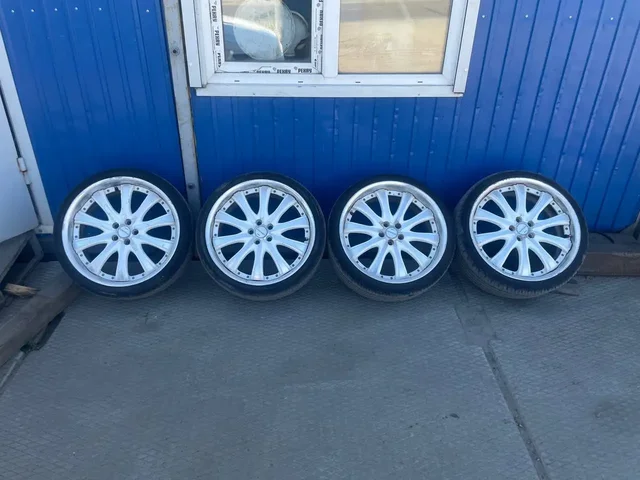 Продам колеса оригинал Япония Work 225/35R19 5x100 - Легковые авто в Иркутск