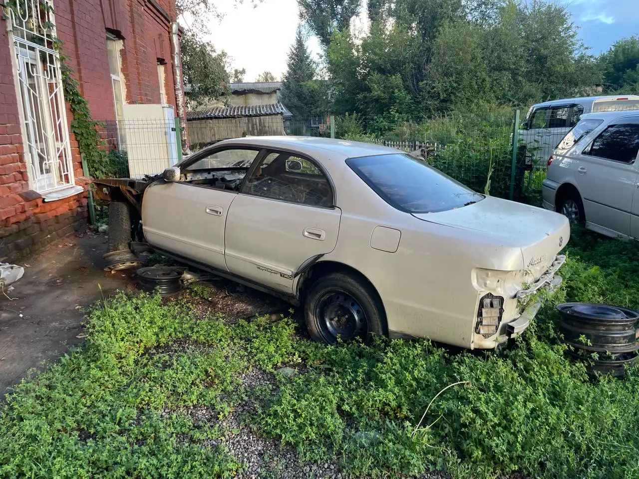 Продам Toyota Chaser GX90 на ровных доках - Авто в Иркутск