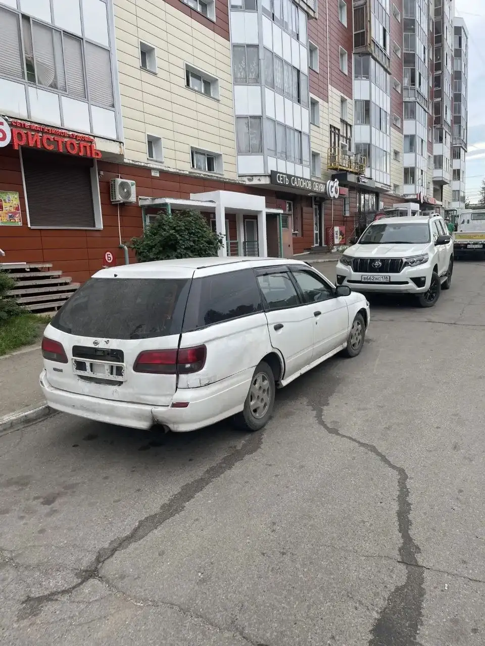 Ниссан эксперт 2002 г. не заводится - Автомобили (Авто) в Иркутск