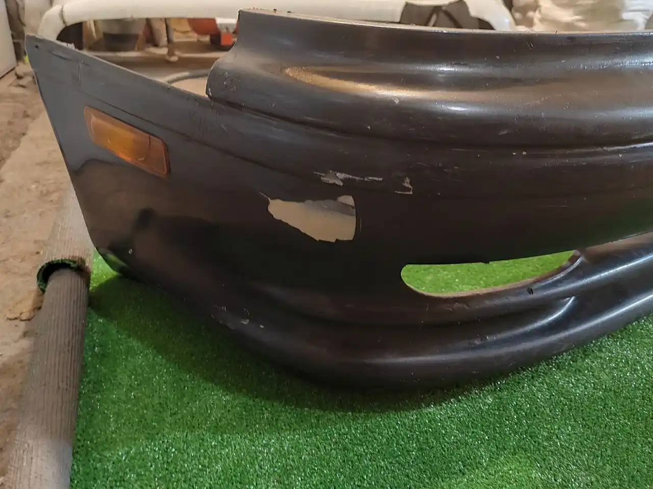 Передний бампер Vista SV30