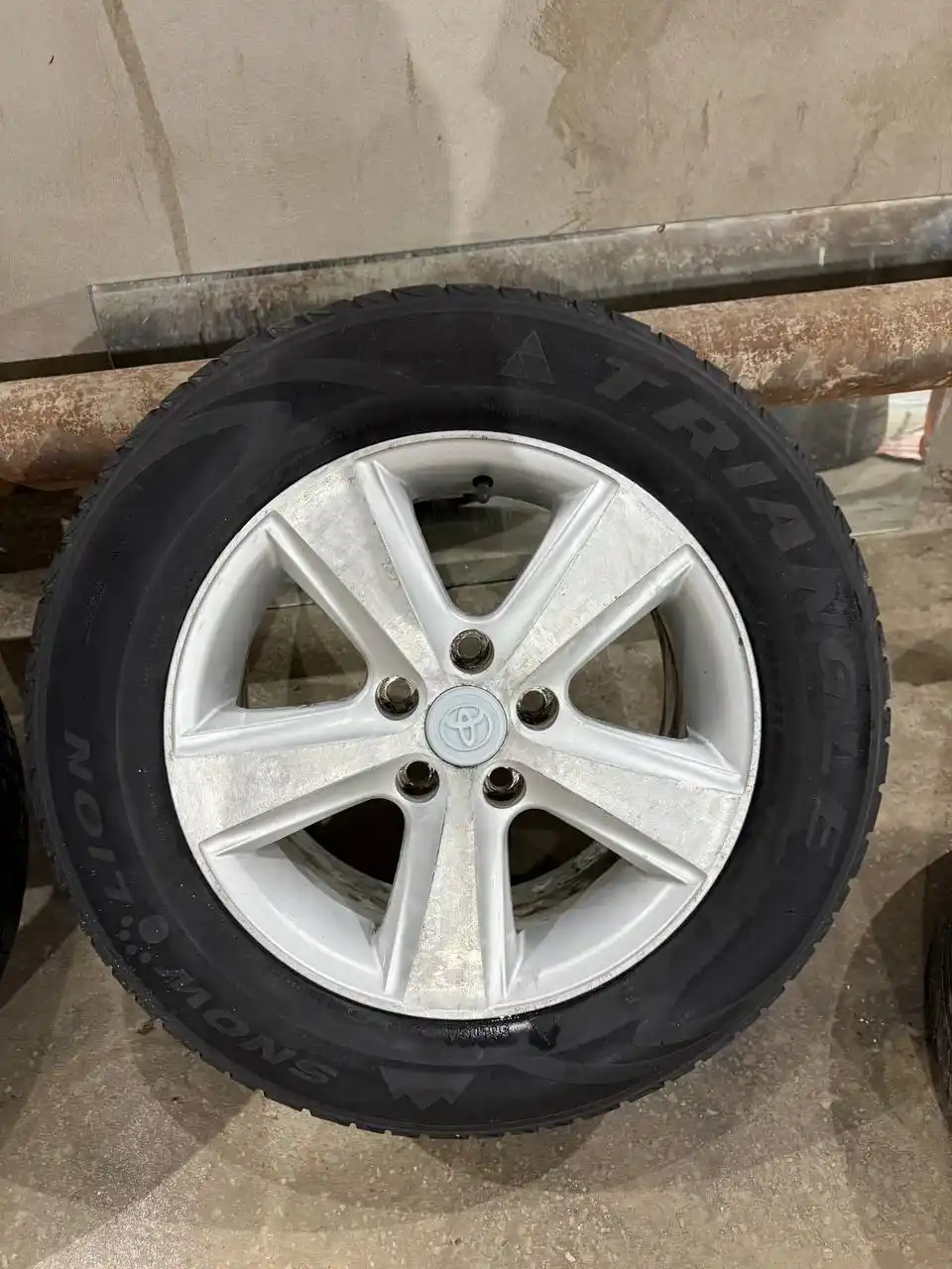 R16 5x114.3 Резина два болона на докат