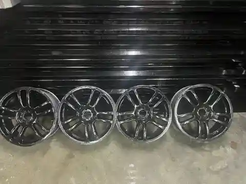 Продам диски RAYS Versus Spada r17 - Запчасти в Иркутск