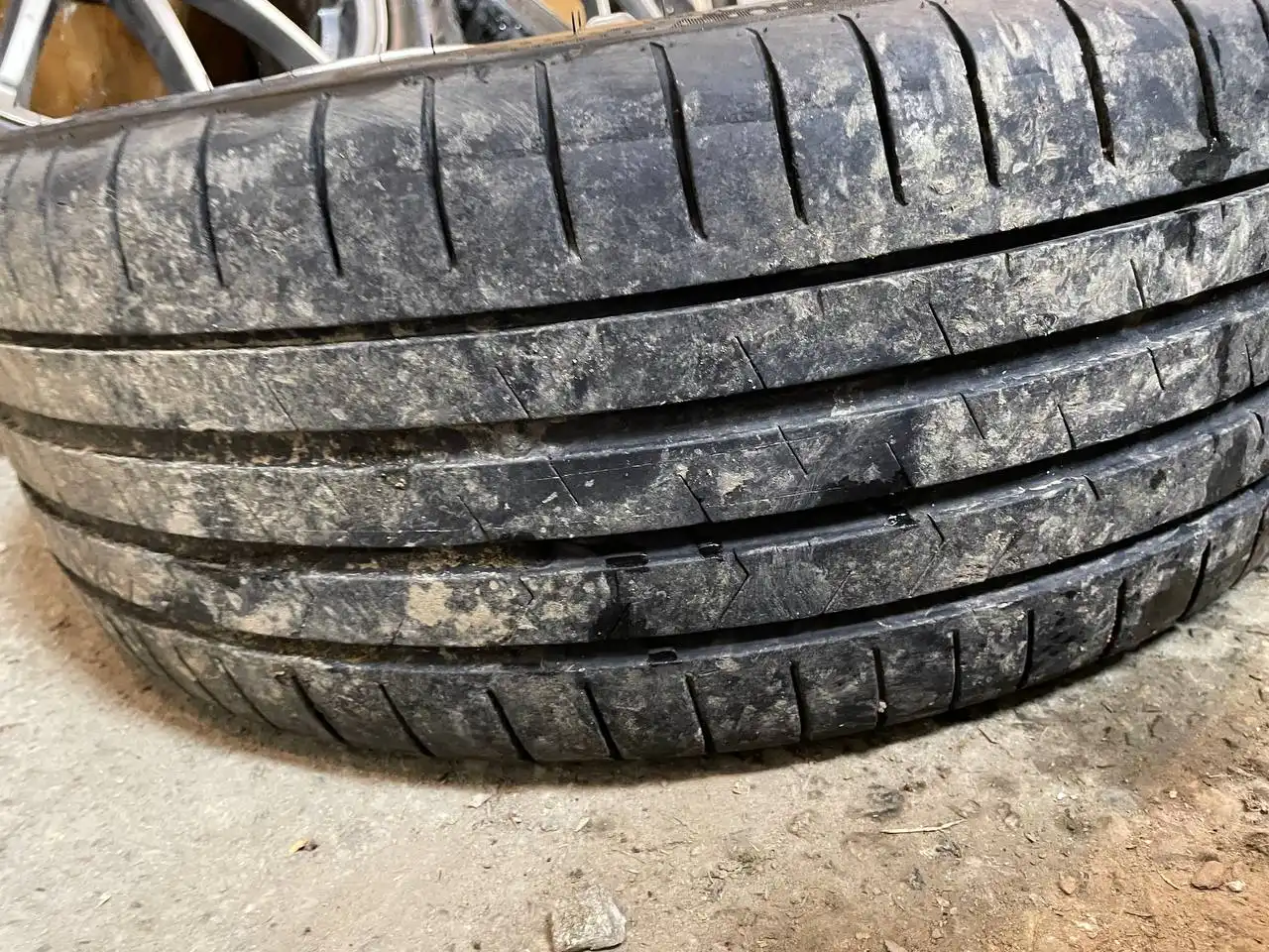 Продажа дисков A-Tech Schneider 5/100 r 18 с резиной