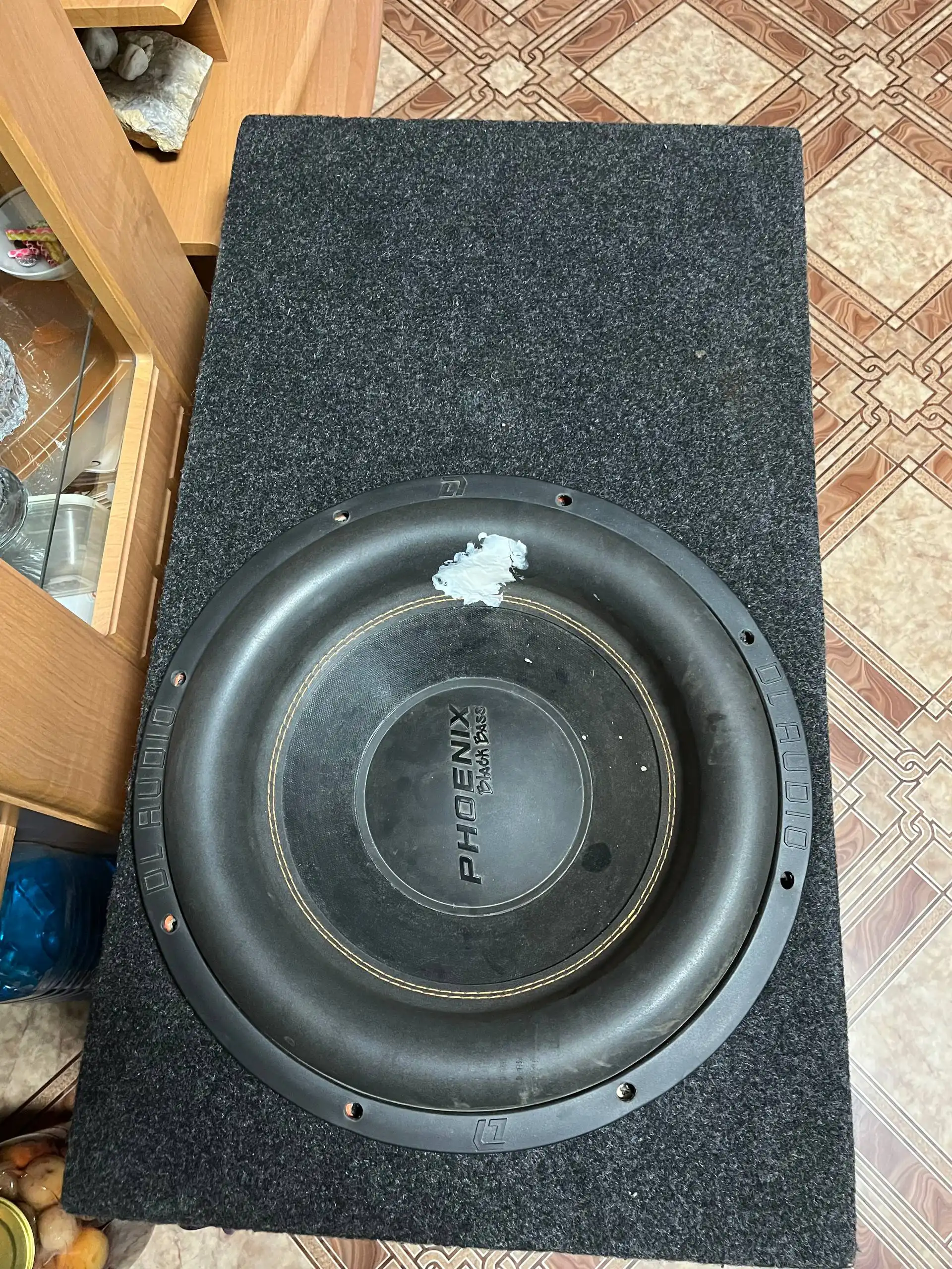 Продам сабвуфер и усилитель