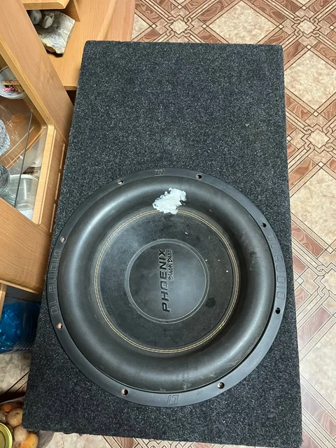 Продам сабвуфер и усилитель - Запчасти в Иркутск