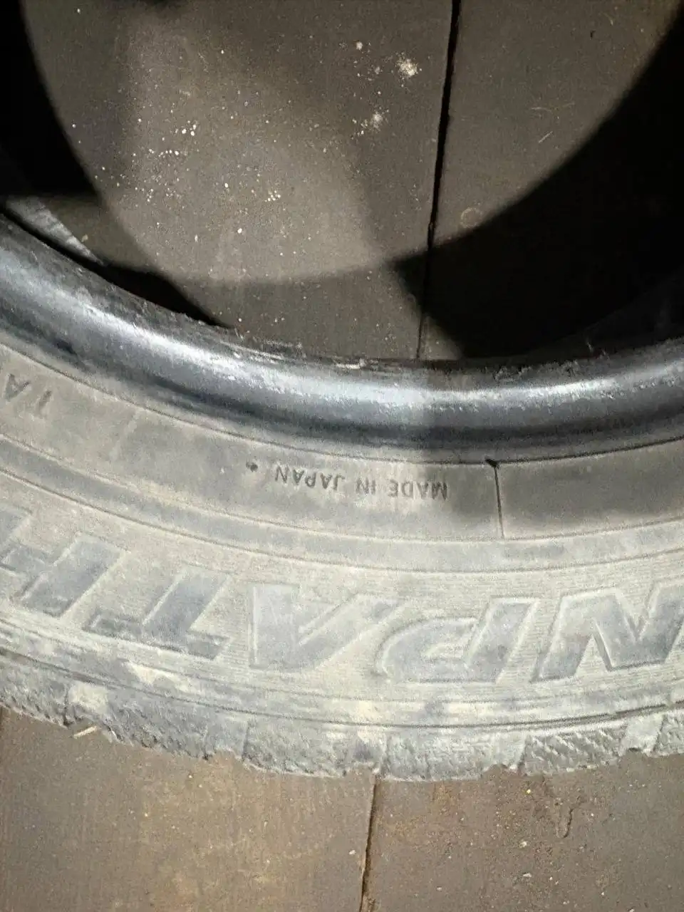 Продам зимние шины 205/60R16 или обмен на 195/65R15
