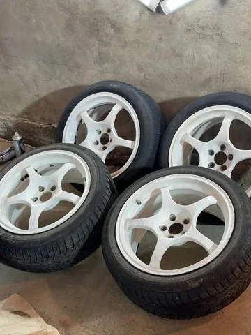 Японские тапки R17 5x100 на зимней резине - Запчасти в Иркутск