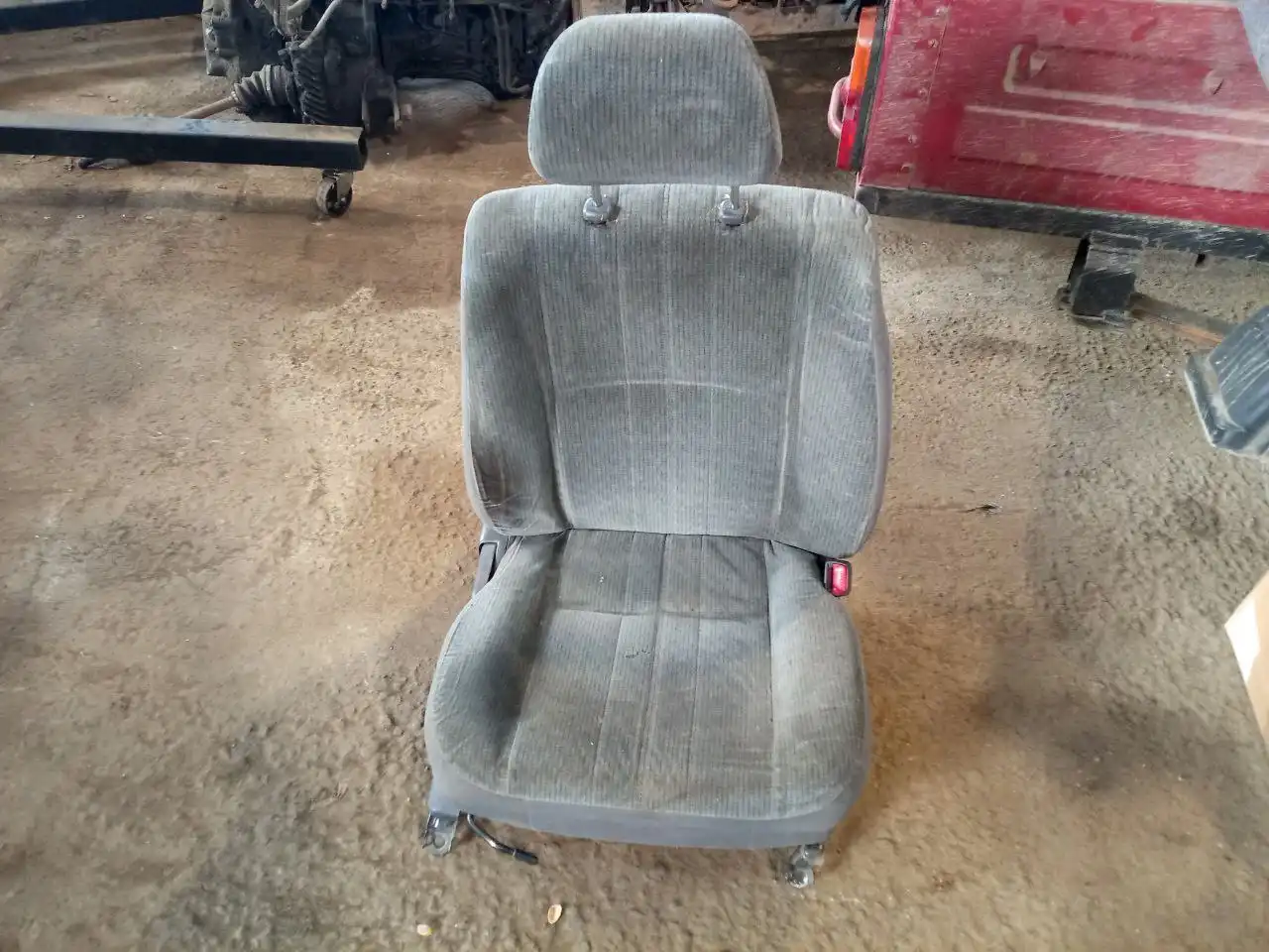 Комплект сидений для авто