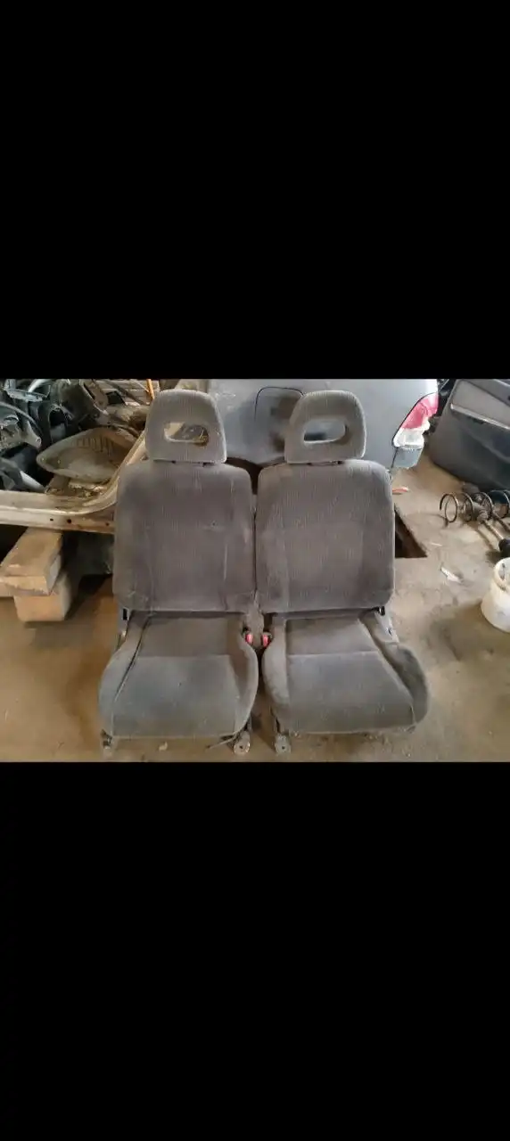 Комплект сидений для авто