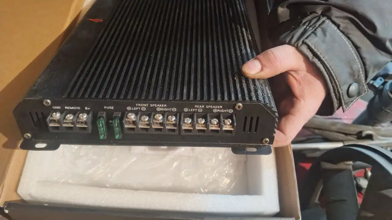 Продам 7000 тыс запчастей на авторынке Иркутска