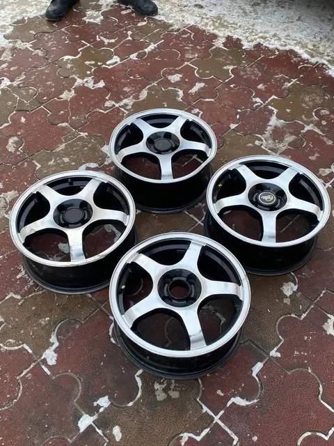 Продам диски R15 6J 4x100 - Запчасти в Иркутск