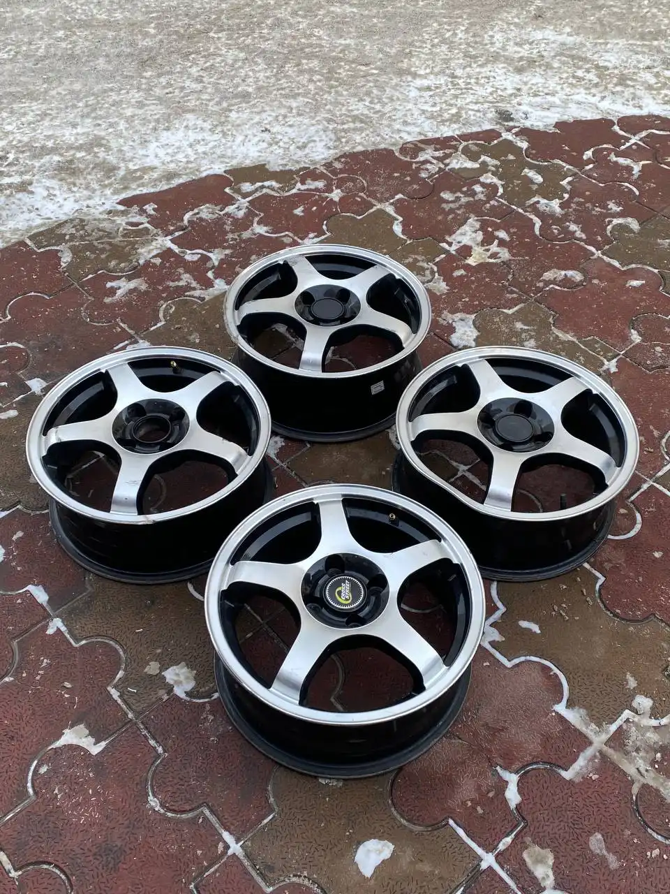 Продам диски R15 6J 4x100