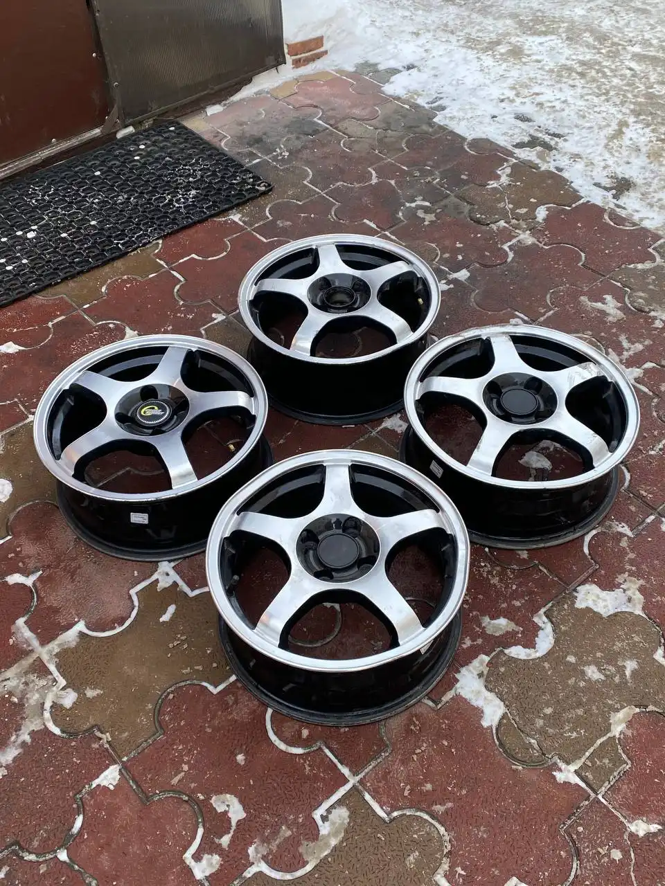 Продам диски R15 6J 4x100