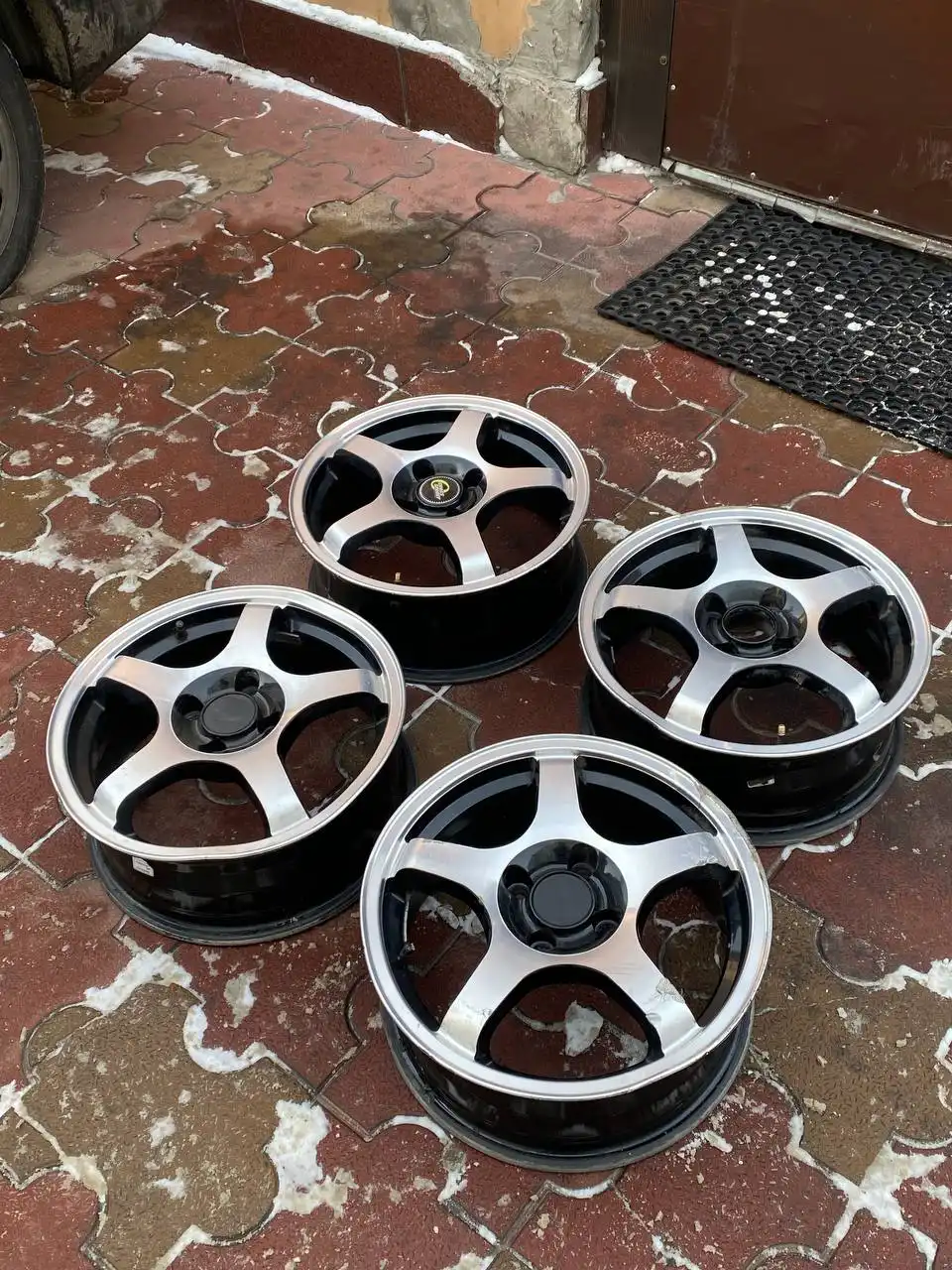 Продам диски R15 6J 4x100