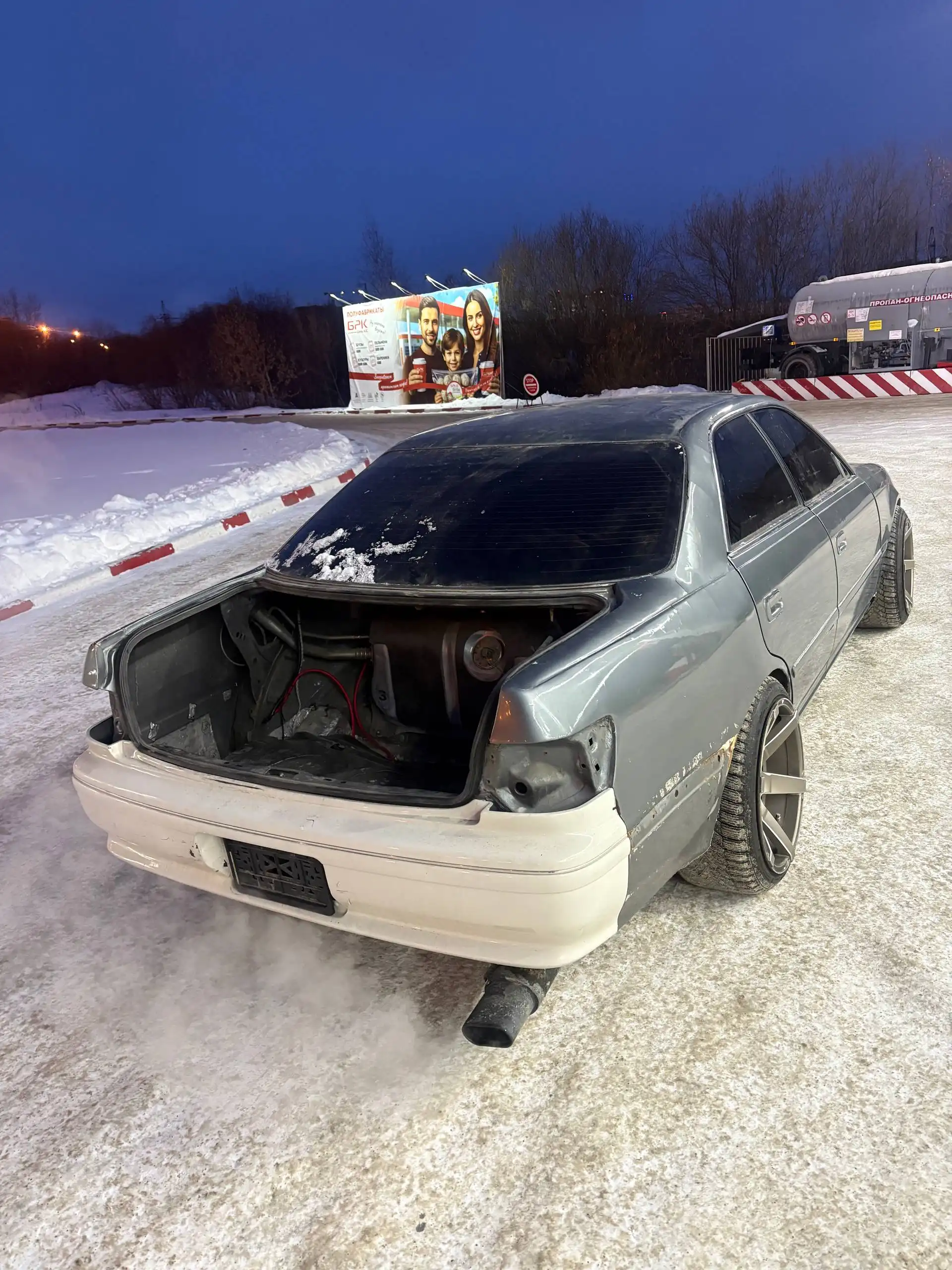 Запчасти для Toyota Mark 2 GX100 в полный разбор