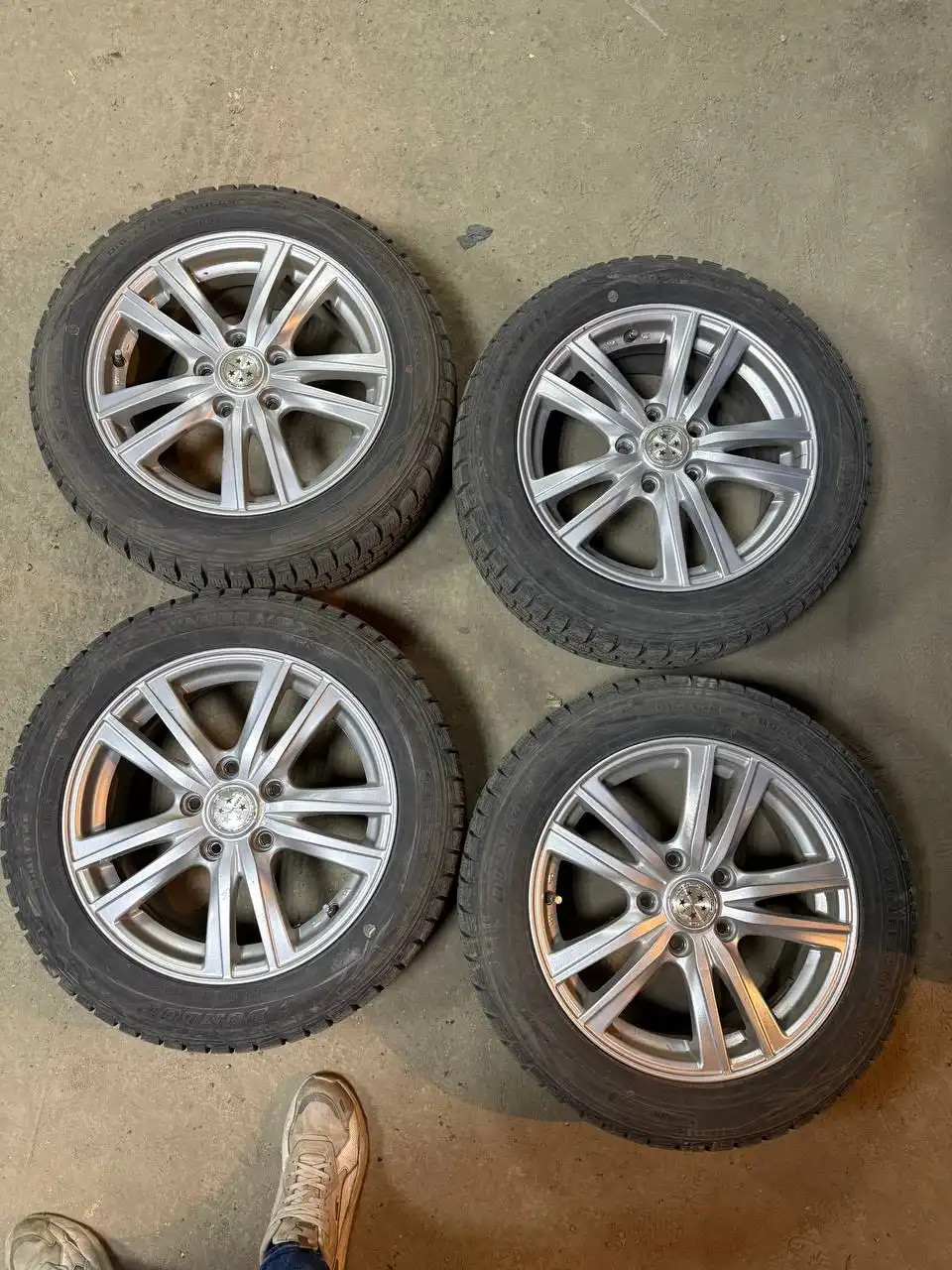 Продажа колес 205/55/16 с дисками и резиной