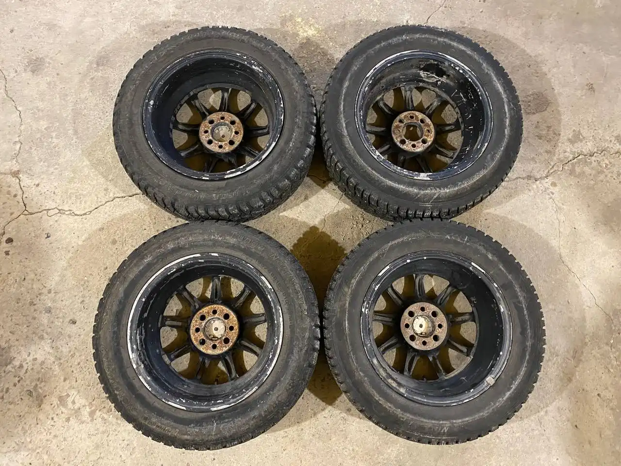 Зимний комплект колес с дисками SSW 15" и шинами Hankook/Tunga