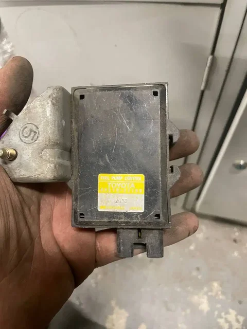 Продажа запчастей на Toyota Mark II, Cresta, Chaser, JZX90, JZX100 - Кузовные запчасти в Иркутск