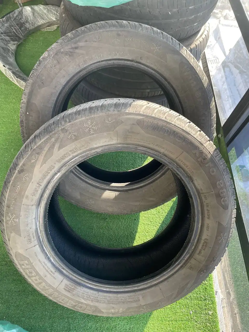 Автомобильная резина 215/60/16 б/у - Шины и диски (Запчасти) в Иркутск