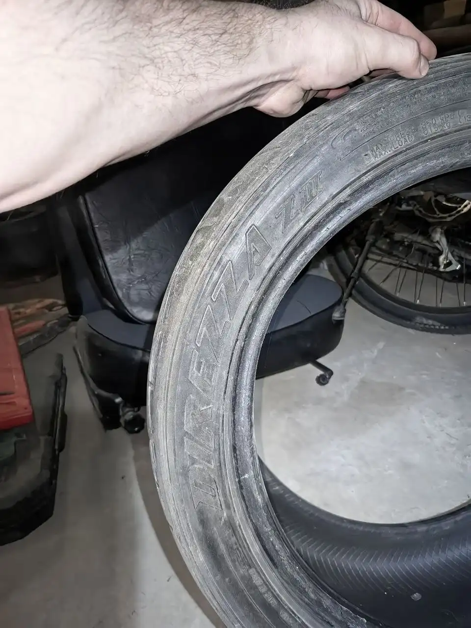 Комплект запчастей на авто - Запчасти в Иркутск