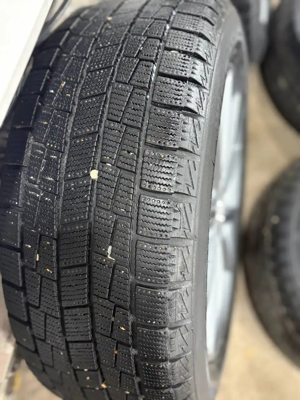 Комплект колес от Lexus R-17 - Диски и колеса (Запчасти) в Иркутск